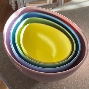 Set of 4 HOME (Target) Easter Egg Bowls